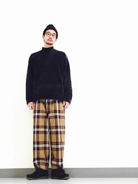 「Acne Studios（アクネストゥディオズ）のアイテム（ニットキャップ/ビーニー、ブルー系）」を使った、Shirou Takemotoさん（メンズ・171cm）の秋コーディネート