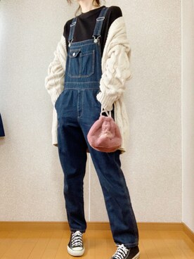 「ワッフルクルーネックＴ」｜「アイテム（オールインワン・サロペット）」を使った、ももたさん（レディース・170cm）の秋コーディネート