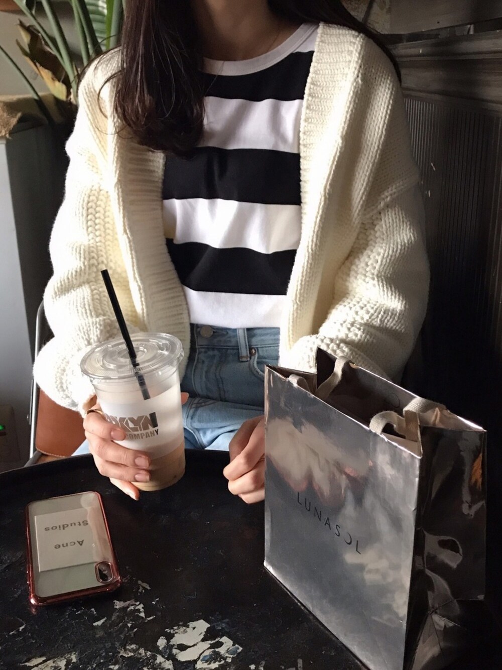 「ボーダー、春コーデ」｜「agnes b.のアイテム（トップス、ホワイト系）」を使った、__keeさん（レディース・156cm）の春コーディネートの1枚目の写真