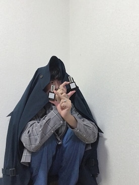 「フォロバ」｜「アイテム（トレンチコート）」を使った、pELEさん（メンズ・170cm）の春コーディネート