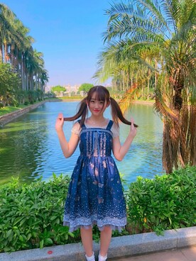 「axes femme（アクシーズファム）のアイテム（ジャンパースカート）」を使った、棕绿格子裙さん（レディース・166cm）の秋コーディネート