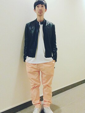 「stussy」｜「アイテム（ライダースジャケット）」を使った、AOYAMAさん（メンズ・172cm）の冬コーディネート
