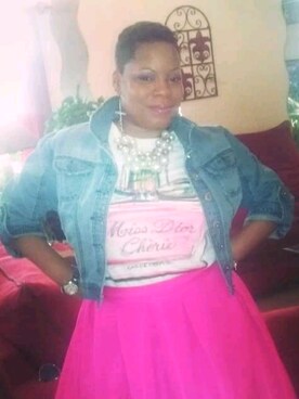 「prettyinpink」｜Dana Milesさん（レディース・153cm）の春コーディネート