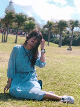 「UNIQLO（ユニクロ）のアイテム（Shirt dress、ブルー系）」を使った、大瑶NIUNIUさん（レディース）の冬コーディネート