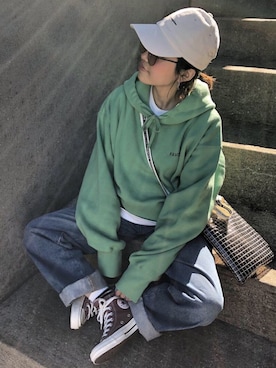 「SHIPS（シップス）のChampion(チャンピオン): SHIPS AUTHENTIC PRODUCTS 別注 LOWキャップ■（キャップ）」を使った、MIHOさん（レディース・152cm）の秋コーディネート