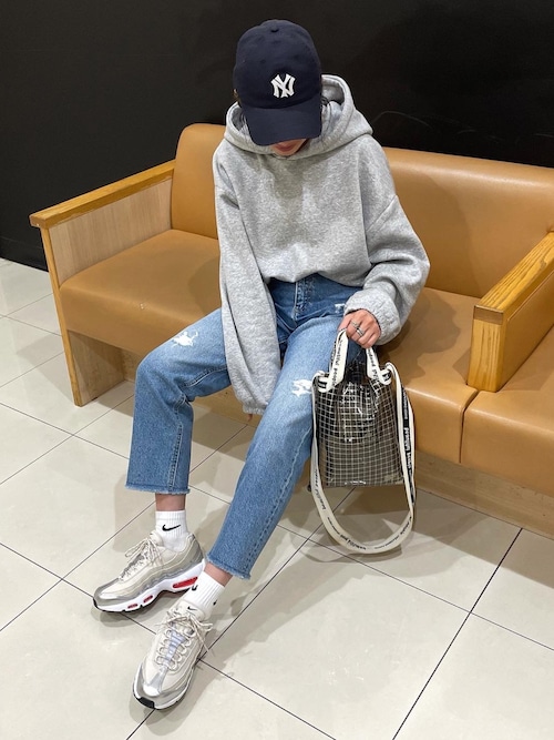 Mihoさんのキャップを使ったコーディネート Zozotown