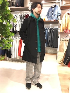 「アイテム（パーカー、グリーン系）」を使った、GRAND GLOBAL松本店さん（メンズ・175cm）の冬コーディネート