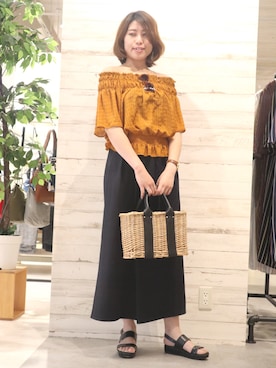 「HVC（エイチブイシー）のアイテム」を使った、GRAND GLOBAL松本店さん（レディース・165cm）の春コーディネート