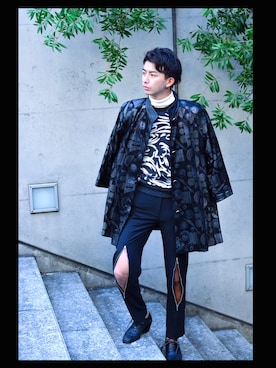 「Alexander McQueen（アレキサンダーマックイーン）のアイテム（パンツ）」を使った、PdC Official☑️さん（メンズ・182cm）の冬コーディネート