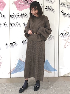 「ケーブルニット」｜「アイテム（ローファー）」を使った、このみさん（レディース・164cm）の冬コーディネート