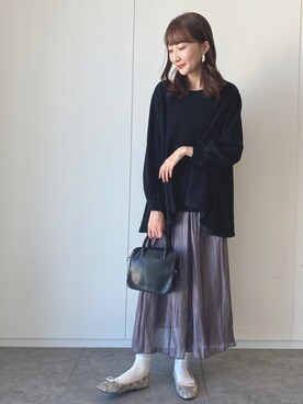 「earth music&ecology（アースミュージックアンドエコロジー）のシャイニーサテンギャザースカート ＊（スカート）」を使った、このみさん（レディース・164cm）の冬コーディネート