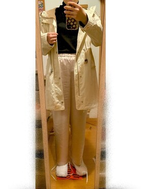 「JEANASIS（ジーナシス）のアイテム（マウンテンパーカー）」を使った、이요さん（レディース・160cm）の春コーディネート
