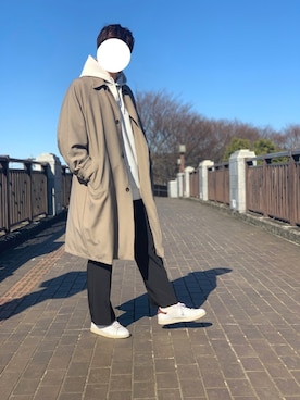 「ローリーズファーム(LOWRYS FARM)」｜「アイテム（ステンカラーコート）」を使った、yossyさん（メンズ・183cm）の冬コーディネート