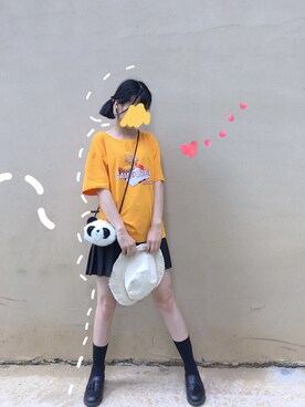 「衣服のアイテム（Tシャツ/カットソー、イエロー系）」を使った、绝版可爱さん（レディース）の秋コーディネート
