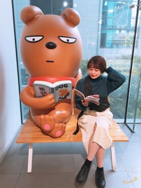 「SVEC（シュベック）のアイテム（その他シューズ）」を使った、麻衣さん（レディース・163cm）の冬コーディネート