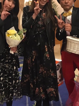 「ZARA（ザラ）のアイテム（ワンピース、ブラック系）」を使った、kanako☆。.:＊・゜さん（レディース）の春コーディネート