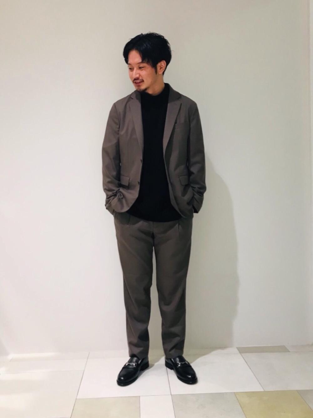 「ジャケット、セットアップ、ビットローファー、□Mお悩み別 / ふともも筋肉質」｜「WORK TRIP OUTFITS GREEN LABEL RELAXINGの＜WORK TRIP OUTFITS GREEN LABEL RELAXING＞ビット フレンチ ローファー（ローファー、ブラック系）」を使った、yokoshi_dさん（メンズ・175cm）の秋コーディネートの1枚目の写真