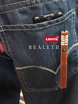 レザーアイテム専門店「REALETH（リアレス）」さんの（Levi's | リーバイス）を使ったコーディネート