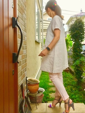 「chambre de charme（シャンブルドゥシャーム）のアイテム（チュニック）」を使った、琥珀さん（レディース・154cm）の夏コーディネート