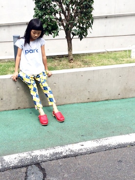 「frankygrow（フランキーグロウ）のアイテム（その他パンツ）」を使った、meiさん（キッズ・120cm）の春コーディネート