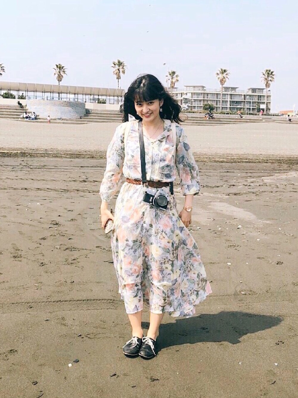 「vintage、Fizz、ワンピース、花柄、古着」｜「VINTAGEのアイテム（ワンピース、その他）」を使った、ｒさん（レディース・150cm）の春コーディネートの1枚目の写真