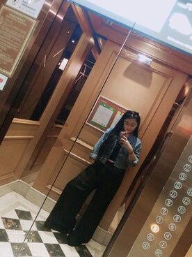 「stradivarius（ストラディバリウス）のアイテム（デニムジャケット）」を使った、evaさん（レディース・173cm）の春コーディネート