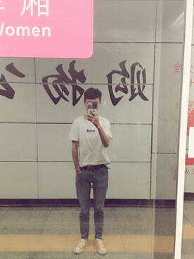 妻管严小王举さんのコーディネート