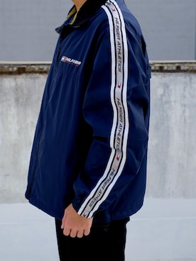 「TOMMY HILFIGER」｜「アイテム（ナイロンジャケット）」を使った、chungsanxさん（メンズ・171cm）の春コーディネート