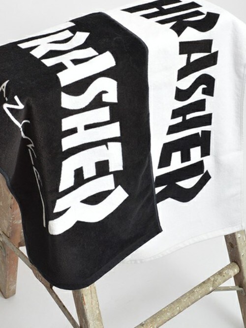 Rooptokyo使用「THRASHER（THRASHER MAG Logo スポーツ タオル）」的時尚穿搭