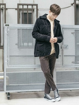 「アイラブCONVERSE」｜「アイテム（スウェット）」を使った、Rooptokyoさん（メンズ・178cm）の冬コーディネート