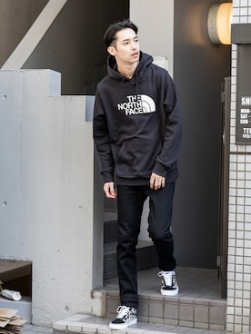 「THE NORTH FACE（ザノースフェイス）のTHE NORTH FACE/ザ・ノースフェイス M 8020 HD P/O プルオーバーパーカー（パーカー）」を使った、Rooptokyoさん（メンズ・185cm）の春コーディネート