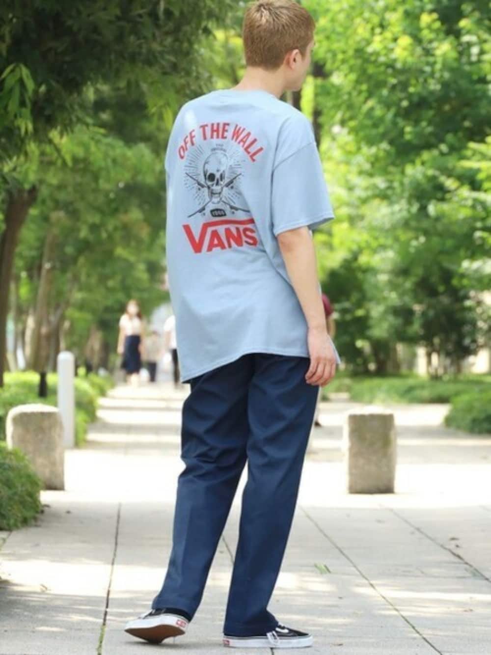 「VANS、アメカジ、バンズ、Dickies、ラフ、スケータースタイル、VANSのスニーカー、oldskool、874、ROOPTOKYO」｜「VANSのVANS/バンズ M VANS SK8 SKULL S/S tee Tシャツ（Tシャツ/カットソー、ブルー系）」を使った、Rooptokyoさん（メンズ・178cm）の夏コーディネートの1枚目の写真