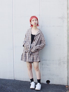 「チェック柄に恋してる」｜「アイテム（セットアップ）」を使った、さや/NAITYさん（レディース・162cm）の秋コーディネート