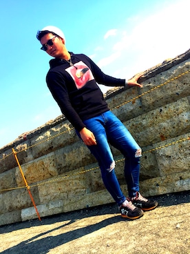 「DOWBL（ダブル）のアイテム（トップス）」を使った、佐藤光さん（メンズ・181cm）の夏コーディネート