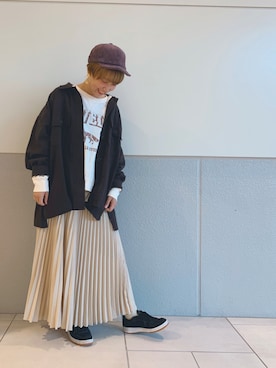 「アコーディオンプリーツ」｜「アイテム（スカート）」を使った、いちむらさん（レディース・155cm）の秋コーディネート