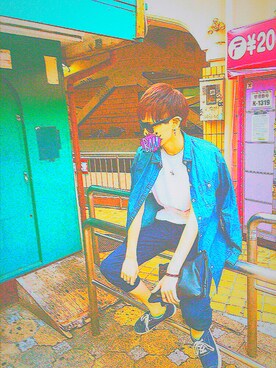 「アイテム（スリッポン、ブルー系）」を使った、てるちんさん（メンズ・175cm）の春コーディネート