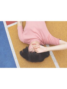 「UNIQLO（ユニクロ）のリブハイネックT（5分袖）（T Shirts、ピンク系）」を使った、everYukiiiii さん（レディース・168cm）の春コーディネート