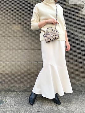 「RIVE DROITE（リヴドロワ）の顔周りにニュアンスが出る　ウール100ボトルネックニット（長袖）（ニット/セーター、ホワイト系）」を使った、rdmiyuuさん（レディース・161cm）の冬コーディネート