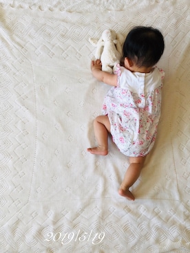 「PETIT BATEAU（プチバトー）のアイテム（オールインワン・サロペット）」を使った、⭐︎うみちゃん⭐︎さん（キッズ・60cm）の春コーディネート