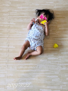 「PETIT BATEAU（プチバトー）のアイテム（オールインワン・サロペット）」を使った、⭐︎うみちゃん⭐︎さん（キッズ・70cm）の夏コーディネート