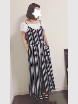 「AZUL by moussy（アズールバイマウジー）のアイテム（オールインワン・サロペット）」を使った、すずさん（レディース・156cm）の夏コーディネート