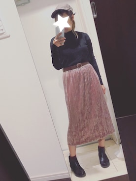 「ベロアスカート」｜「アイテム（キャップ）」を使った、すずさん（レディース・156cm）の秋コーディネート