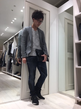 「TORNADO MART（トルネードマート）のアイテム（バッグ）」を使った、uedaさん（メンズ・177cm）の春コーディネート