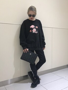 「MISBHV（ミスビヘイブ）のアイテム」を使った、yukaiwamotoさん（レディース・160cm）の冬コーディネート
