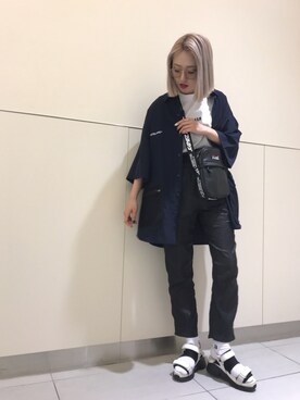 「KaneZ（ケインズ）のKaneZ/ケインズ/Sakosshu Bag（ショルダーバッグ）」を使った、yukaiwamotoさん（レディース・160cm）の春コーディネート