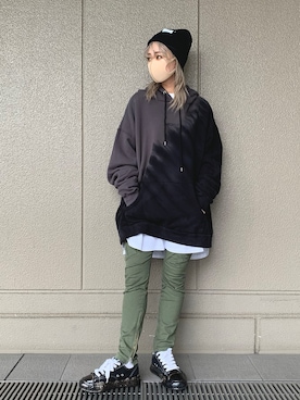 「L.H.P（エルエイチピー）のアイテム（パーカー）」を使った、yukaiwamotoさん（レディース・161cm）の秋コーディネート