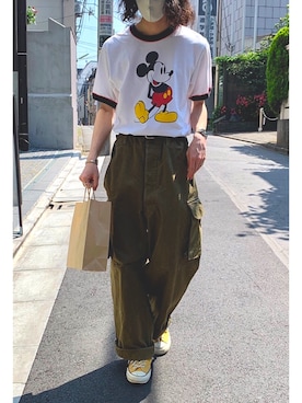 「ミッキー」｜「アイテム（カーゴパンツ）」を使った、しおちゃんさん（メンズ・169cm）の夏コーディネート