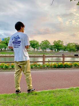 「SEVENDAYS=SUNDAY（セブンデイズサンデイ）のアイテム（チノパンツ）」を使った、Ryu___さん（メンズ・173cm）の夏コーディネート