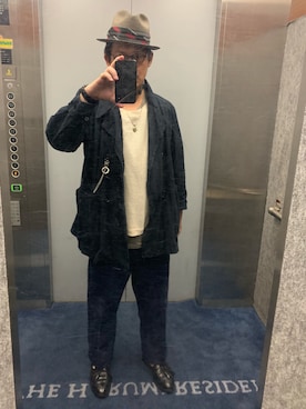 「O（オー）のアイテム（トップス）」を使った、DRGNさん（メンズ・170cm）の春コーディネート