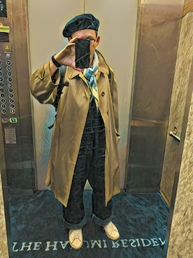「バーバリー」｜「アイテム（サロペット/オーバーオール）」を使った、DRGNさん（メンズ・170cm）の秋コーディネート